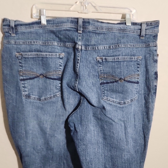 Faded Glory Jeans Plus Size 24W Blue Straight Leg Demin - Picture 3 of 11